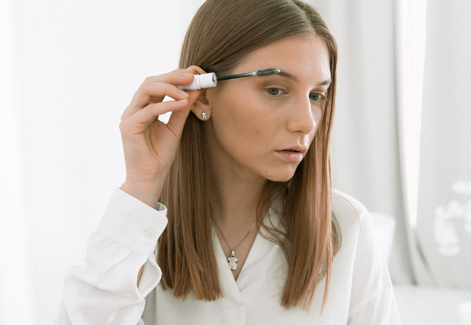 今すぐ始めて!若々しい目元をキープするためのマスカラの上手な落とし方